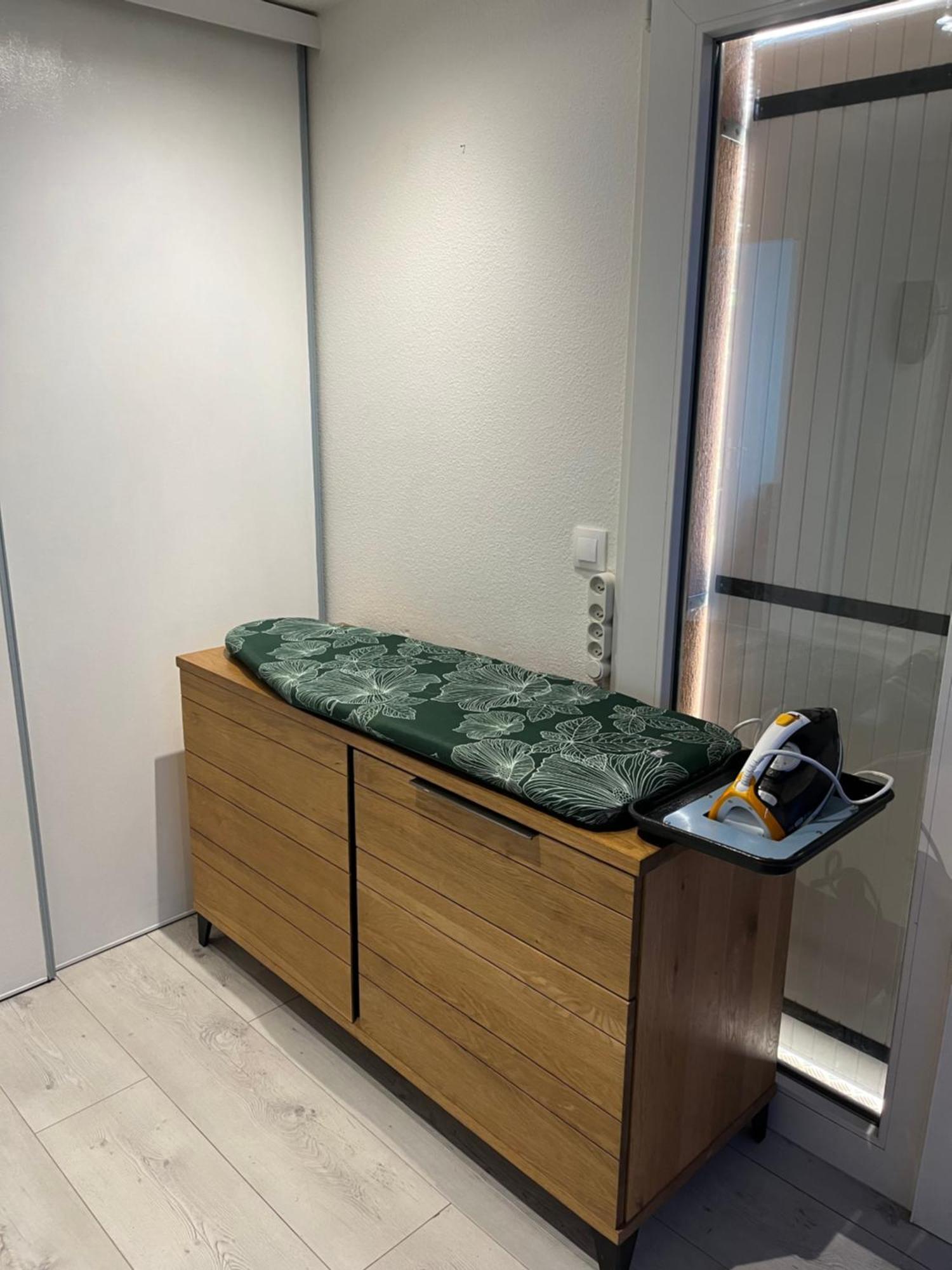 En Rez-de-jardin Apartment Nizza